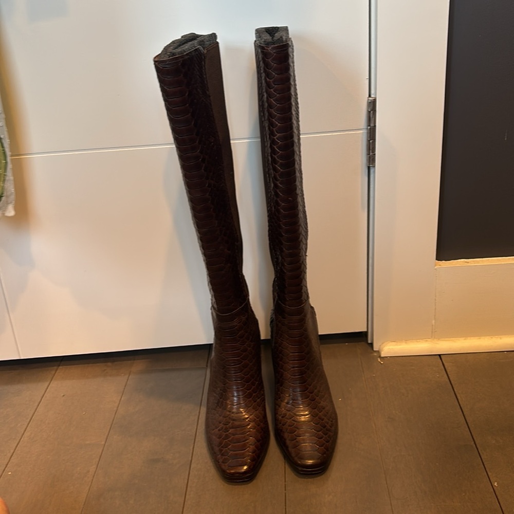 Donald Pliner Knee High Boots - Picture 3 of 6